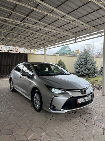 Toyota: Toyota Corolla: 2020 г., 1.2 л, Вариатор, Бензин, Седан