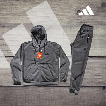 Trenerke: Muške trenerke M,L,XL,XXL,3XL veličine za samo 5000 din — 5