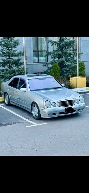 такта краун: Mercedes-Benz E-класс AMG: 2001 г., 4.3 л, Автомат, Бензин