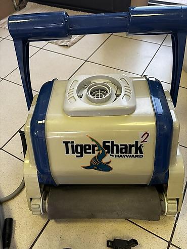 очиститель для бассейна: Робот-пылесос для бассейна Hayward TigerShark 2 Цена 48000 (Торг — 4