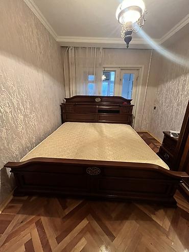 Çarpayılar: Klassik üslubda möhkəm taxta iki nəfərlik çarpayı - Material: təbii — 2