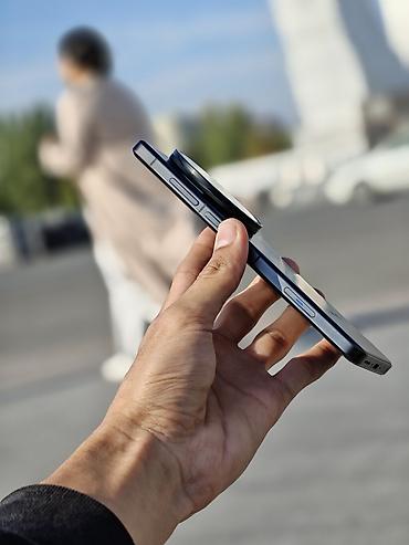 pixel 4: Vivo X200 Ultra, Новый, 512 ГБ, цвет - Черный, 1 SIM, 2 SIM, eSIM — 4