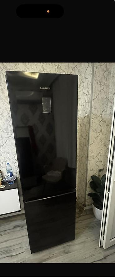 gencede xaladenik: İşlənmiş 2 qapılı Samsung Soyuducu Satılır, rəng - Qara, Təkərli — 1