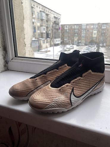 одежда для футбола: Футбольные бутсы/сороконожки Nike с носком-манжетой - Тип: турфовые — 1
