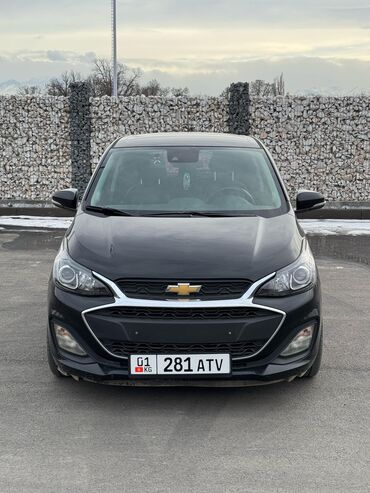 рено машина: Chevrolet Spark: 2018 г., 1 л, Автомат, Бензин, Хэтчбэк