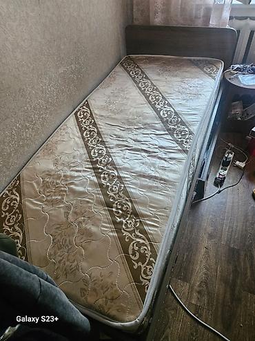 bunk bed: Двухъярусная детская кровать, Б/у, ЛДСП, цвет - Коричневый — 2