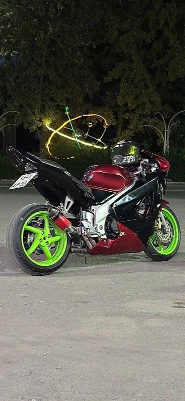 реплика мото: Honda VFR 750 Пластик весь присутствует - Рама: алюминиевая, прямая — 1
