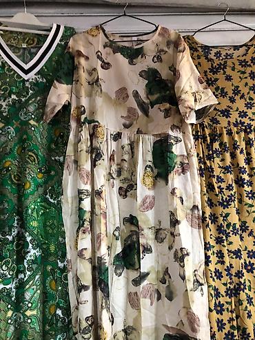 Платья: Оптом и в розницу штапельные платья свободного кроя с кармашками — 7