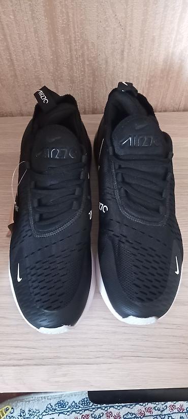 air max 270: Кроссовки Nike Air 270 (черные/белая подошва) - Легкий дышащий верх с — 3