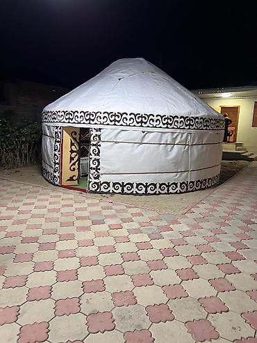 Аренда юрт: Аренда юрты, Каркас Деревянный, 65 баш, Стол — 3