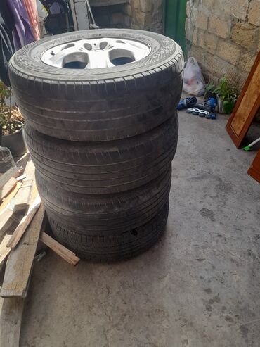 amg disklər: İşlənmiş Disk təkər AMG R 17, 5 Boltlu