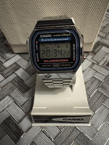 bel çantalari: Casio brendinin metal kəmərli, kvadrat formalı korpuslu elektron bilək — 2
