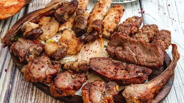 Aşpazlar: Manqalçı, kababçı, 45 yaş, 6 ildən artıq təcrübə — 2