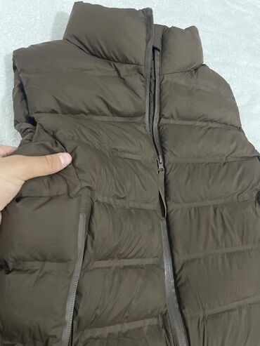 Демисезондук курткалар: Распродажа девочки !! безрукавка под Zara,очень хорошего качества
