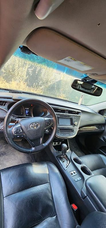 баги: Toyota Avalon: 2015 г., Гибрид, Седан — 8