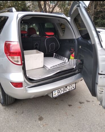 Toyota: Toyota RAV4: 2 l | 2007 il Ofrouder/SUV — 7