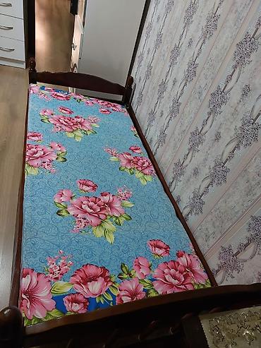 matras ikinci el: İşlənmiş, Təknəfərlik çarpayı, Matras ilə, Siyirməsiz — 1