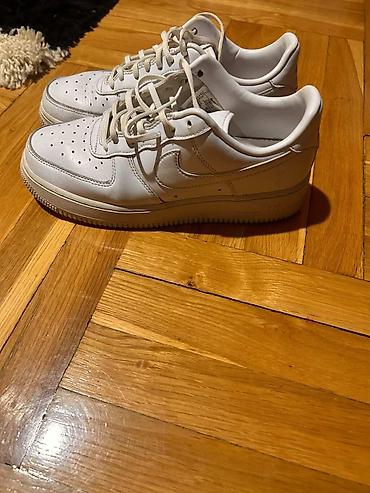 hermes papuce: Na prodaju ženske patike Nike air Force, patike su očuvane — 5