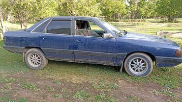 вито 2 8: Audi 100: 1989 г., 2.3 л, Механика, Бензин, Седан