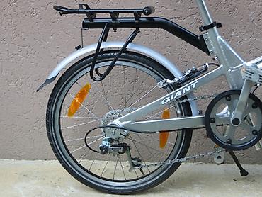 Bicikli za odrasle: Sklopivi Alu bicikl GIANT HALFWAY 20" Prodajem očuvan nov sklopivi — 8