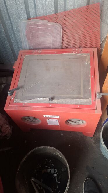 Kafel və bitirmə daşları: Qumlama aparatı (peskastroy) işlək vəziyyətdə 300azn alınıb 2 3 dəfə