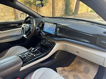 sedan avtomobil: BYD Qin Plus: 1.5 l | 2024 il 192300 km Sedan — 10