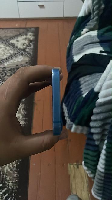 iphone 13 berde: IPhone 13, Mavi, Face ID — 3