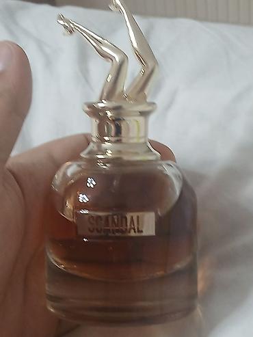 scandal parfüm: Jean Paul Gaultier “Scandal” qadın ətiri - Flakon: qalın şüşə korpus — 2