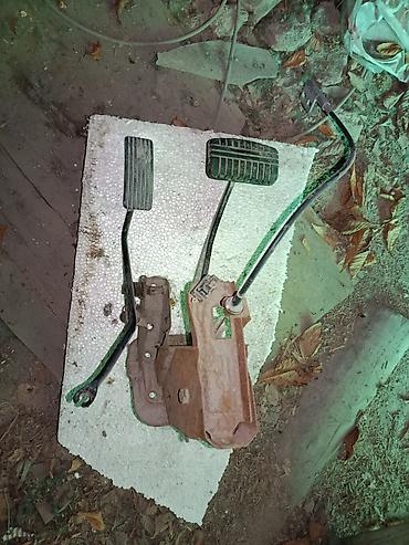 Панели, обшивки: Митсубиси паджеро 3 дизель 3.2 только запчасти те которые на фото — 14