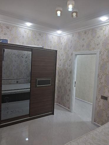 Uzunmüddətli kirayə mənzillər: 2 otaqll - Giriş qapısı: möhkəm metal, gözlük və döymə ilə — 3