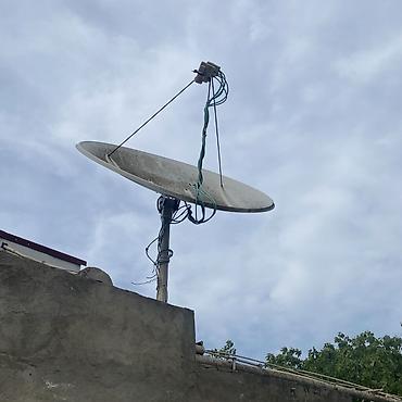 sputnik antena qurasdirilmasi: Peyk anten sistemi - Dəyirmi ofset tipli peyk qabı (təxminən 80–100 — 1