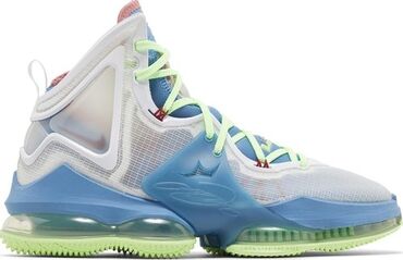 туфли 37: Оригинальные кроссовки Nike LeBron 19 под заказ из Америки. Больше