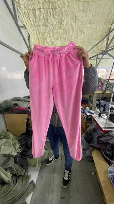 женские розовые брюки: Повседневные брюки, Made in KG, Средняя талия, Осень-весна, S (EU 36), M (EU 38)