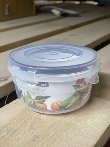 Удобства для дома и сада: Контейнер пищевой герметичный на защелках 0,5 литра Контейнеры