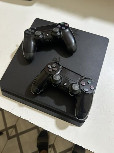 Məişət texnikası: Sony PlayStation 4 Slim oyun konsolu Xüsusiyyətlər: - Model: PS4 Slim