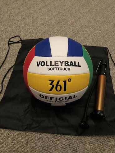Топтор: Профессиональный волейбольный мяч от бренда 361 в комплекте насос