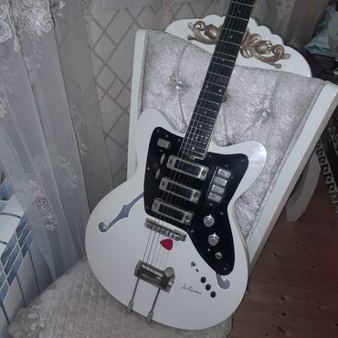 kross evado 1: Elektron gitara, Akkord, 6 sim, İşlənmiş, Ünvandan götürmə