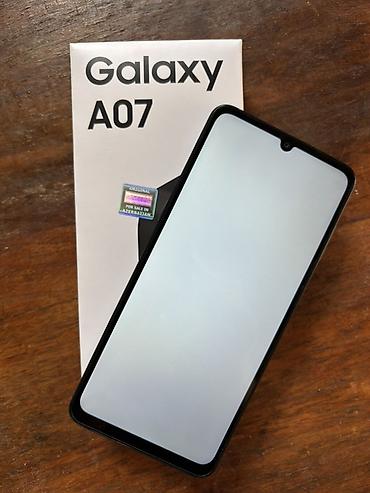 Мобильные телефоны и аксессуары: Samsung Galaxy A07, 128 ГБ, цвет - Черный, Две SIM карты — 3