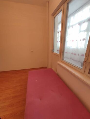 Köhnə tikili: Bakı, Qaraçuxur qəs., 1 otaqlı, Köhnə tikili, 42 kv. m -da lalafo.az — 2 Köhnə tikili: Bakı, Qaraçuxur qəs., 1 otaqlı, Köhnə tikili, 42 kv. m — 2