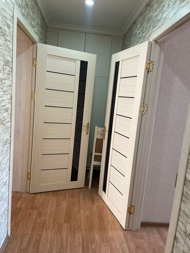 Uzunmüddətli kirayə mənzillər: Rus sefirliyinin yaninda Kohne tikili 2 otag 5/5 menzil temirli esyali -da lalafo.az — 8 Uzunmüddətli kirayə mənzillər: Rus sefirliyinin yaninda Kohne tikili 2 otag 5/5 menzil temirli esyali — 8