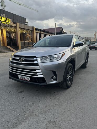 продаю эстима: Toyota Highlander: 2018 г., 3.5 л, Автомат, Бензин, Кроссовер