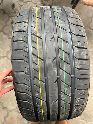 Шины: Резина 315/30/22 задняя 275/35/22 передняя Шины на G05 Bearway — — 4