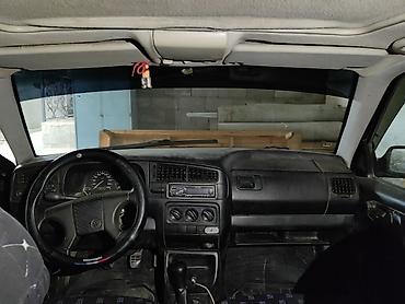 Volkswagen: Volkswagen Golf: 1992 г., 1.8 л, Механика, Бензин, Хэтчбэк — 7
