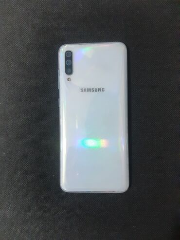 barter telefonlar: Samsung A70, 128 ГБ
