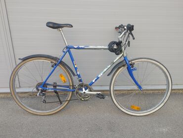 велосипед с широкими колёсами: В связи с переездом продаю Немецкий велосипед,рама стальная (ростовка