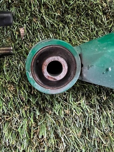 Амортизаторы, пневмобаллоны: Комплект амортизаторов, Комплект пружин амортизатора Toyota 2010 г., Б/у, Оригинал, Япония — 13