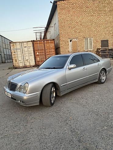 Mercedes-Benz E-Class: 2000 г., 3.2 л, Автомат, Бензин, Седан
