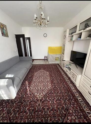 122: 4 комнаты, 80 м², 12 мкр 106 серия, 8 этаж, Евроремонт — 1
