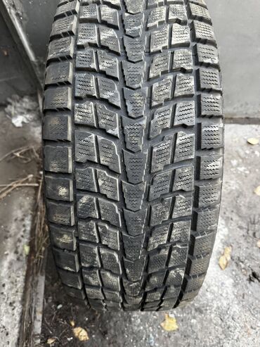 Шины: Шины 285 / 60 / R 18, Зима, Б/у, Пара, Япония, Dunlop