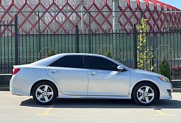 highlander 2017: Toyota Camry: 2013 г., 2.5 л, Автомат, Бензин, Седан — 6